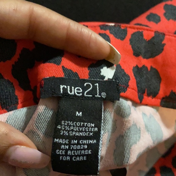 Rue 21 skirt - Picture 4 of 4
